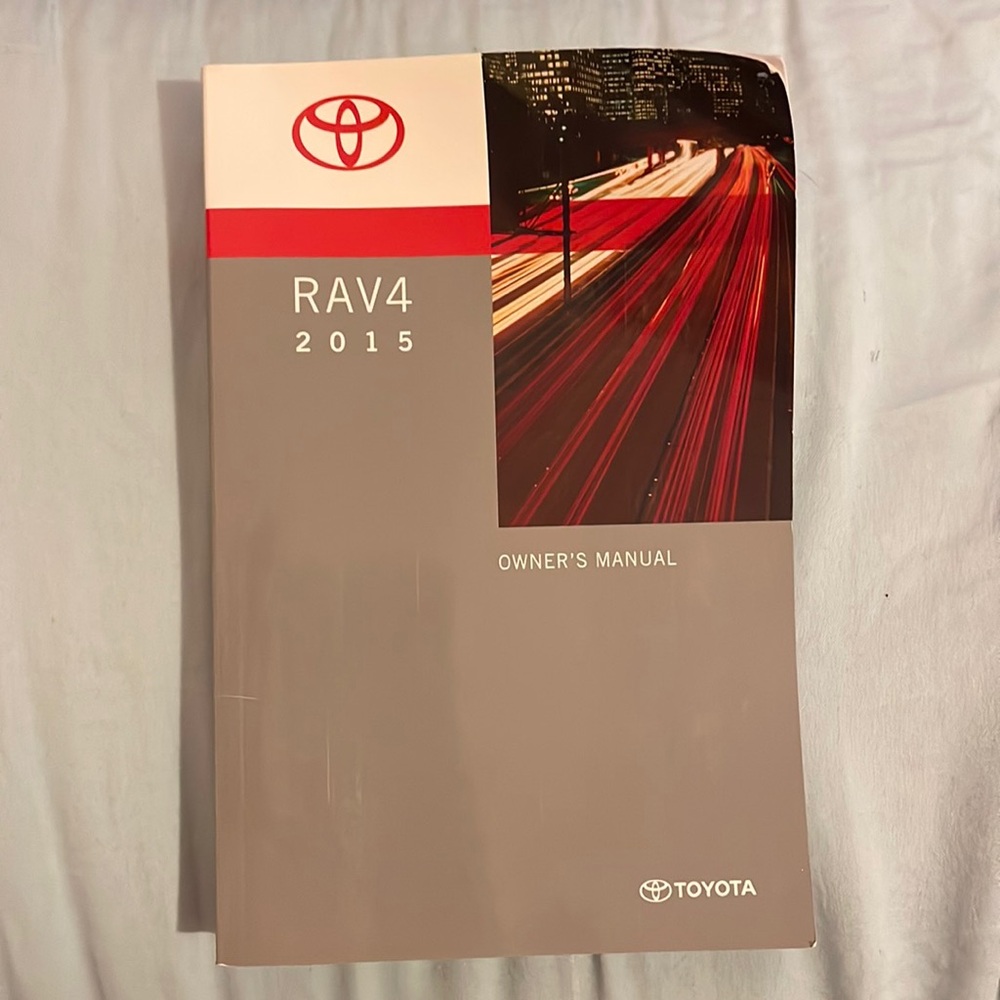 Rav 4 owners manual and quick reference guide + 3 additional guide books